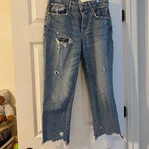 Straight leg jeans with hole